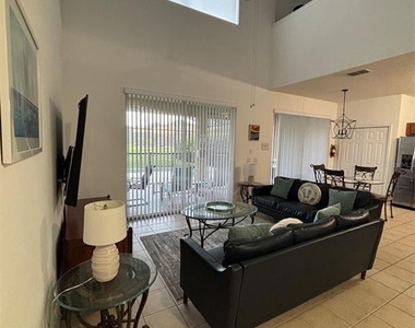 137 African Daisy Court - Photo Thumbnail 8