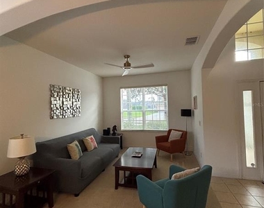 137 African Daisy Court - Photo Thumbnail 2