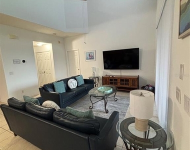 137 African Daisy Court - Photo Thumbnail 4