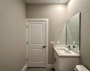 547 Albatross Drive - Photo Thumbnail 25
