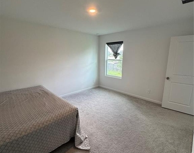 3833 Amers Loop - Photo Thumbnail 10