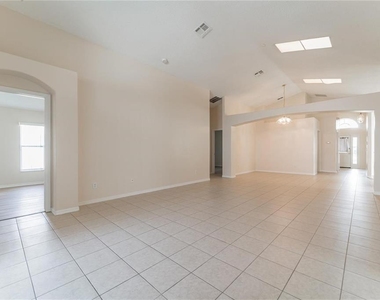 8104 Santee Drive - Photo Thumbnail 14