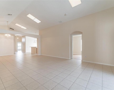 8104 Santee Drive - Photo Thumbnail 15