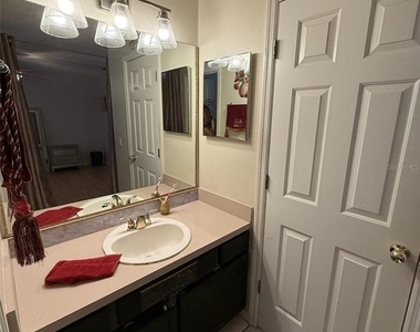 232 Strawflower Court - Photo Thumbnail 14