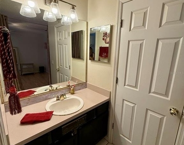 232 Strawflower Court - Photo Thumbnail 15