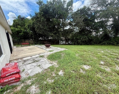 232 Strawflower Court - Photo Thumbnail 19