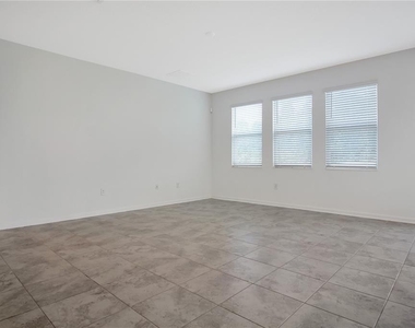786 Citrus Reserve Boulevard - Photo Thumbnail 8