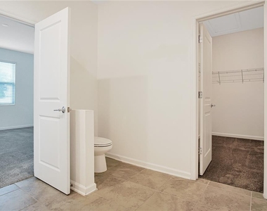 786 Citrus Reserve Boulevard - Photo Thumbnail 15