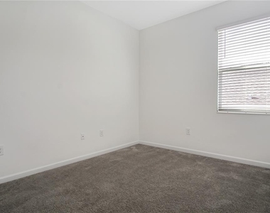 786 Citrus Reserve Boulevard - Photo Thumbnail 28