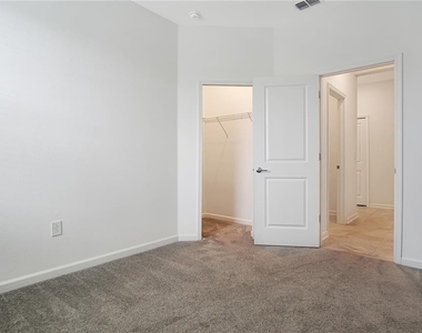 786 Citrus Reserve Boulevard - Photo Thumbnail 27