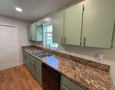 53 Pecan Run Drive - Photo Thumbnail 10