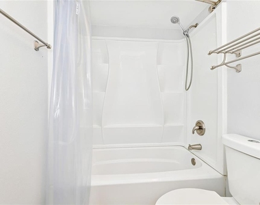 2300 Barbados Drive - Photo Thumbnail 20