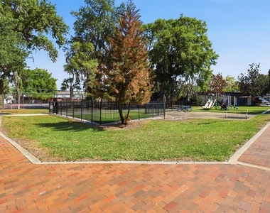 2300 Barbados Drive - Photo Thumbnail 39