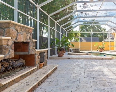 7407 Park Springs Circle - Photo Thumbnail 17
