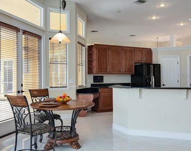 7407 Park Springs Circle - Photo Thumbnail 9
