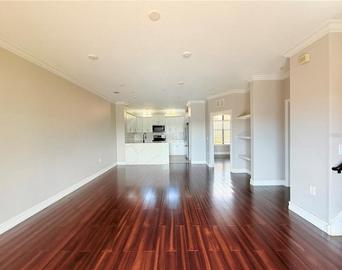 6117 Metrowest Boulevard - Photo Thumbnail 4