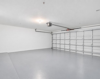 6117 Metrowest Boulevard - Photo Thumbnail 23