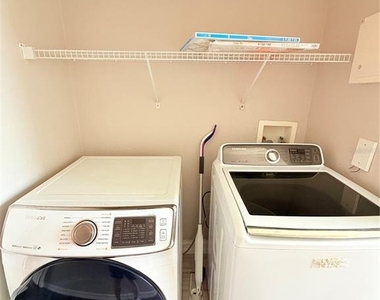 6117 Metrowest Boulevard - Photo Thumbnail 22