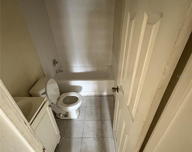 455 Pursley Street - Photo Thumbnail 6