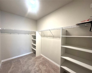 493 Sun Warbler Way - Photo Thumbnail 13