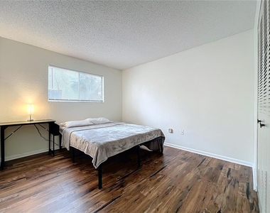 4166 Plantation Cove Drive - Photo Thumbnail 19