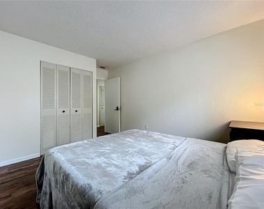 4166 Plantation Cove Drive - Photo Thumbnail 16