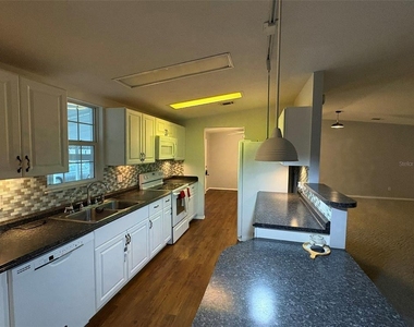 9147 Samaritan Avenue - Photo Thumbnail 21
