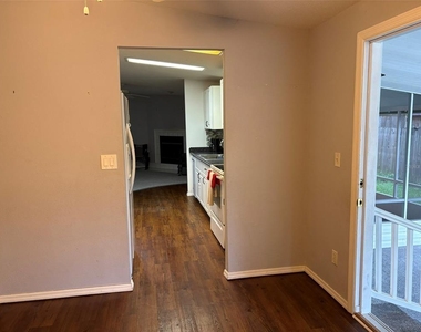 9147 Samaritan Avenue - Photo Thumbnail 24