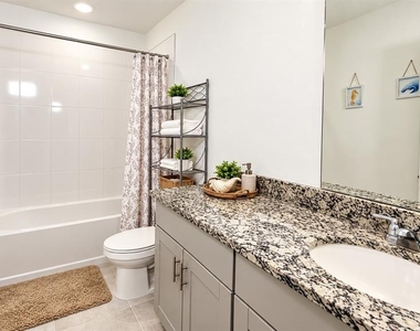 5190 Minneola Lane - Photo Thumbnail 8