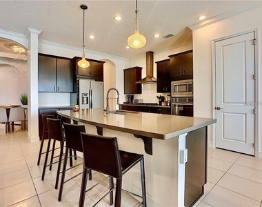 5358 Bowman Drive - Photo Thumbnail 3