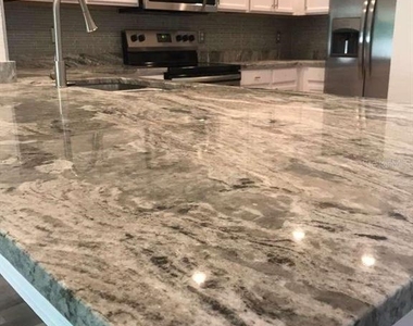 3032 Ashland Lane S - Photo Thumbnail 11
