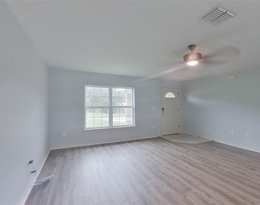 14584 Sw 75th Circle - Photo Thumbnail 4
