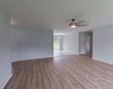14584 Sw 75th Circle - Photo Thumbnail 3