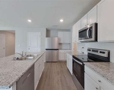 8641 Sw 43rd Terrace - Photo Thumbnail 6