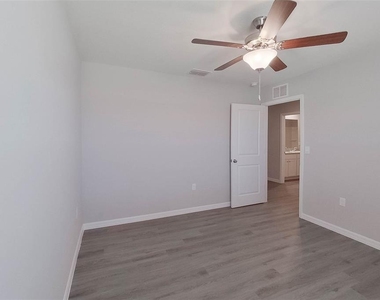 8641 Sw 43rd Terrace - Photo Thumbnail 26
