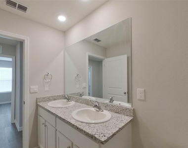 8641 Sw 43rd Terrace - Photo Thumbnail 21