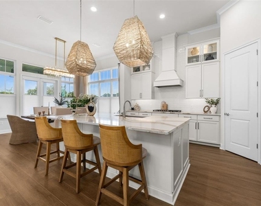 2509 Sw 120th Drive - Photo Thumbnail 11
