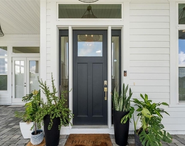 2509 Sw 120th Drive - Photo Thumbnail 2