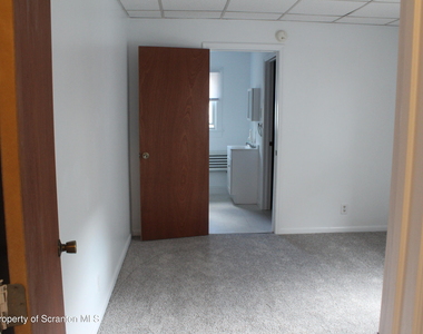 1346 Madison Avenue - Photo Thumbnail 25