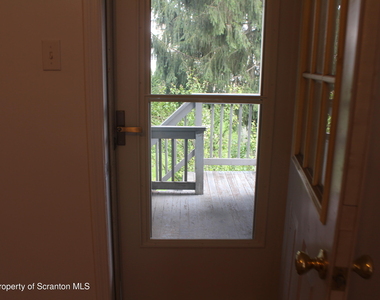 1346 Madison Avenue - Photo Thumbnail 14