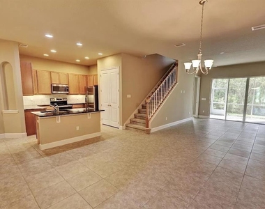 814 Aldenham Lane - Photo Thumbnail 6