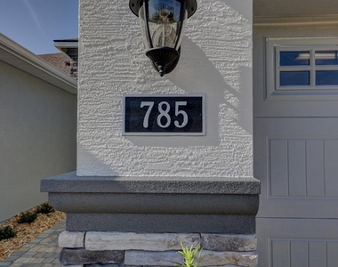 785 Aldenham Lane - Photo Thumbnail 1