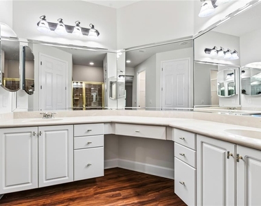 763 Cobblestone Way - Photo Thumbnail 27