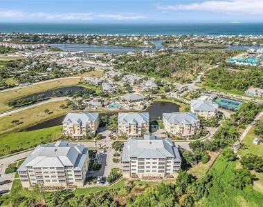 8541 Amberjack Circle - Photo Thumbnail 25