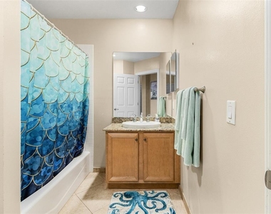8541 Amberjack Circle - Photo Thumbnail 11