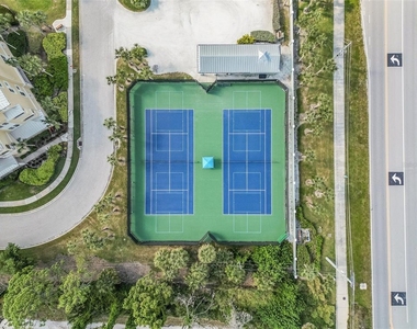 8541 Amberjack Circle - Photo Thumbnail 30