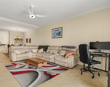 8541 Amberjack Circle - Photo Thumbnail 2