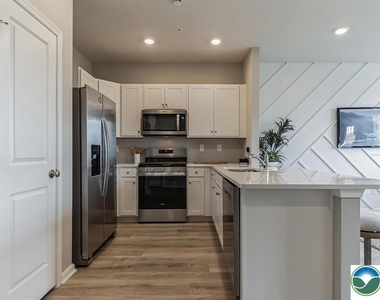 1272 Susan Circle - Photo Thumbnail 1