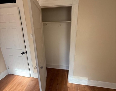 131 Grove Street - Photo Thumbnail 6