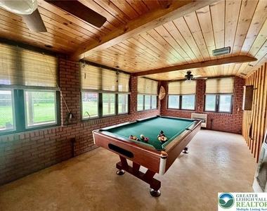 8740 Breiningsville - Photo Thumbnail 20